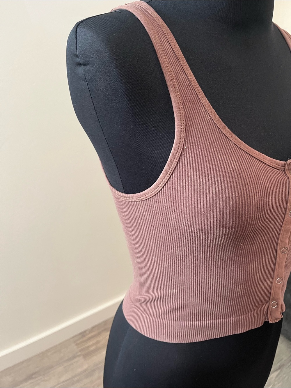 Source Unknown Ribbed Button-Front Crop Tank - Brown - Picture 3 of 4